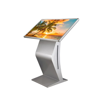 Contrassegno dell'interno di Digital che annuncia l'esposizione LCD del tabellone per le affissioni per il centro commerciale