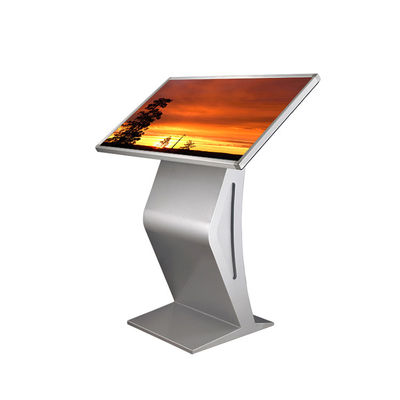 Contrassegno dell'interno di Digital che annuncia l'esposizione LCD del tabellone per le affissioni per il centro commerciale